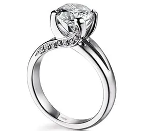 anello di fidanzamento con diamante - fotografo matrimonio lecce