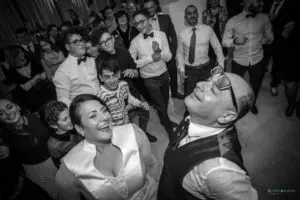 Panareo fotografo_video di matrimonio a Lecce_gli sposi che ballano visti dall'alto